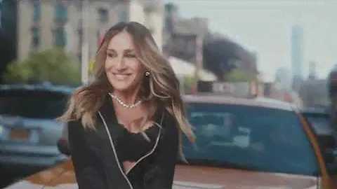 AW 18/19 campaign with Sarah Jessica Parker and Jessica bra
